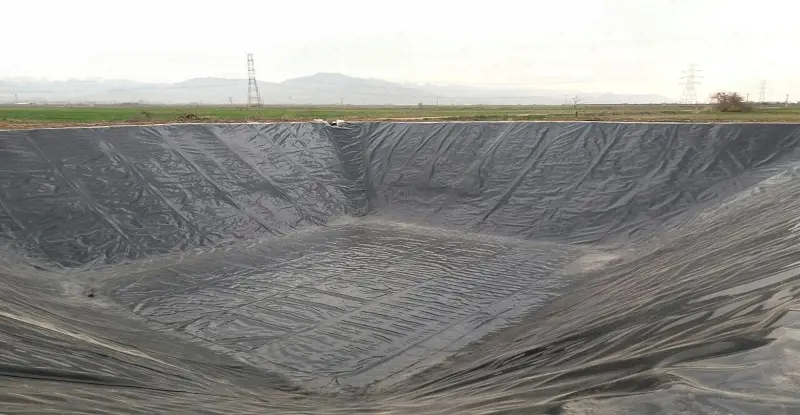 Dry agricultural pool