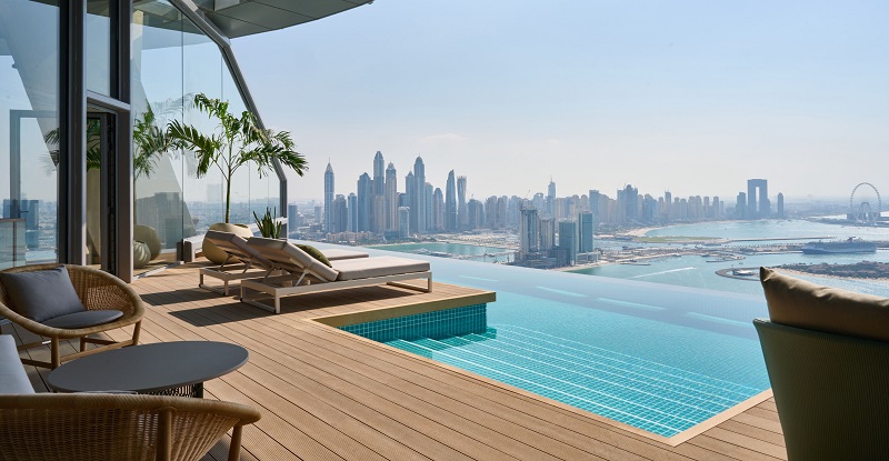 Dubai infinity pool