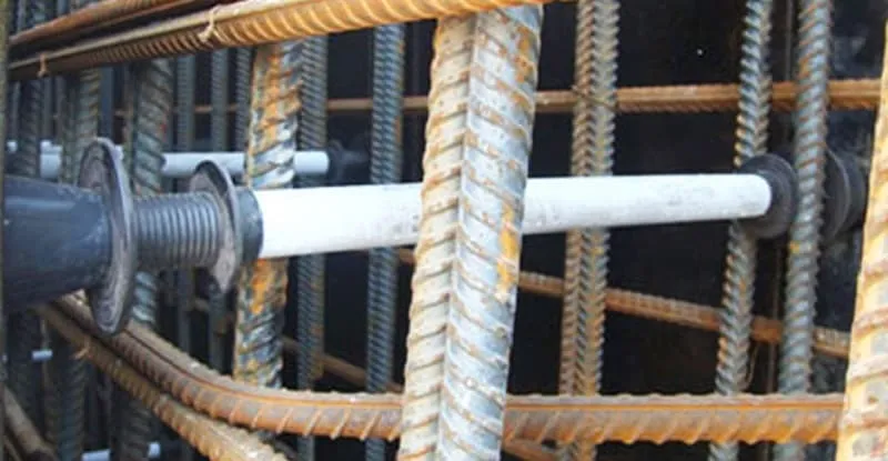 installation of plastic middle belt