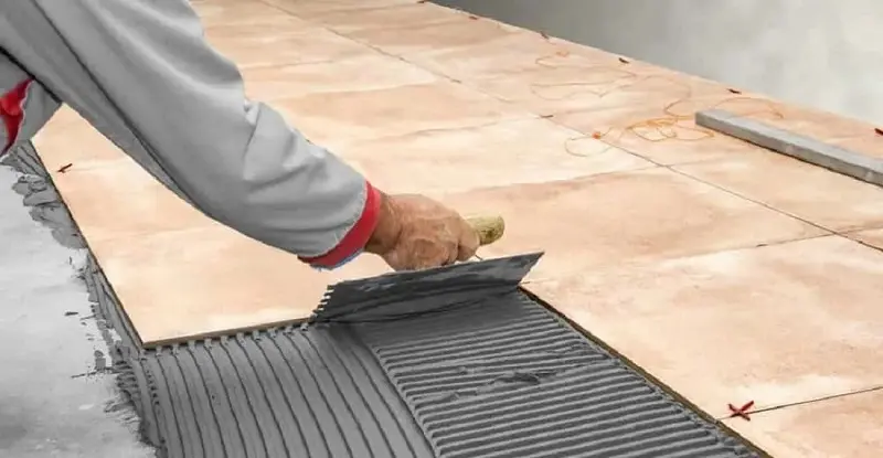 Smoothing with a trowel